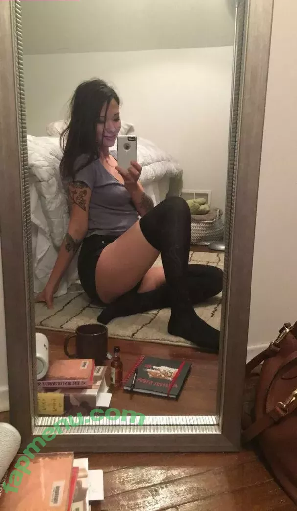 Laceyisanerd nude photo #0056 (certifiablenerd)