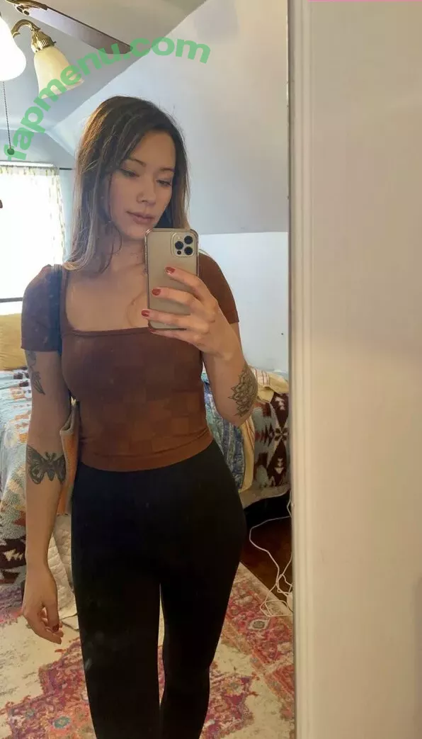 Laceyisanerd nude photo #0059 (certifiablenerd)