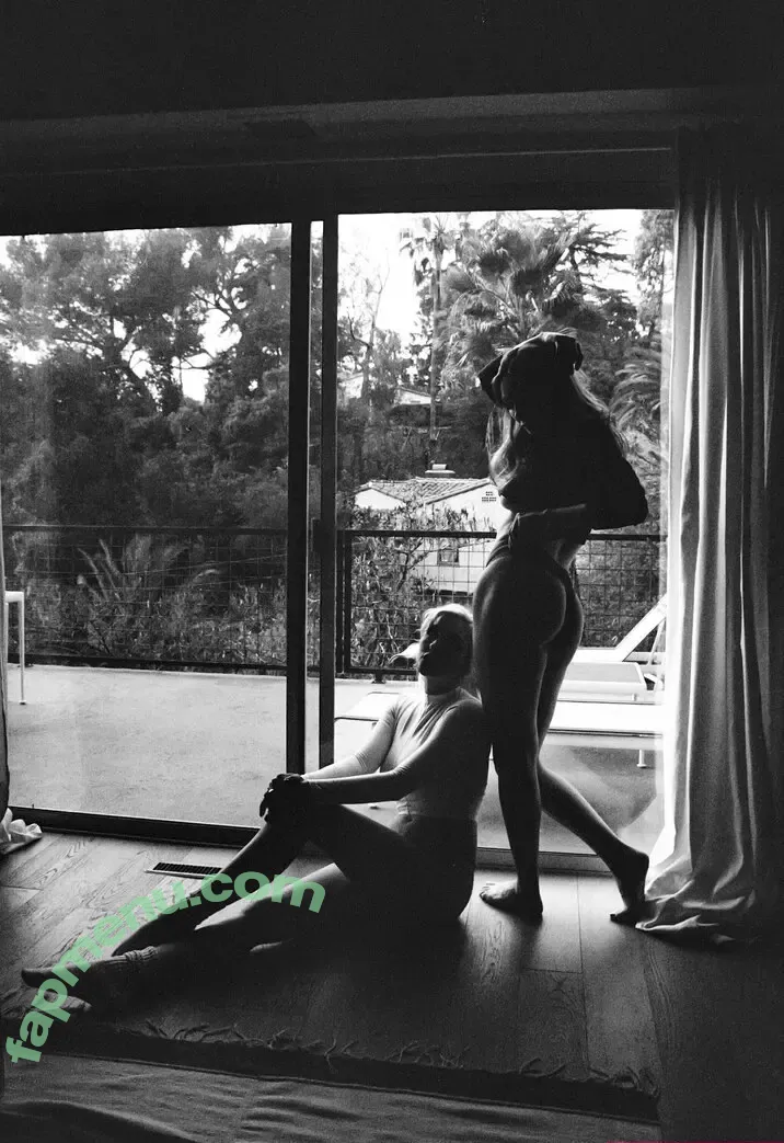 Lacy Lennon nude photo #0882 (MissLacyLennon / itslacylennon)