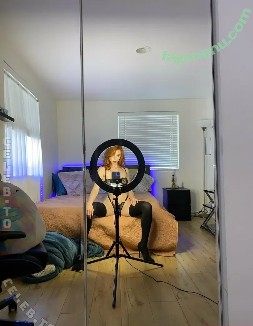 Lacy Lennon nude photo #1092 (MissLacyLennon / itslacylennon)