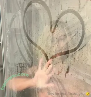  nude photo #0004