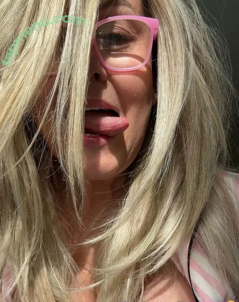 lady_b_ppv nude photo #0006 (lady_b_ppv)