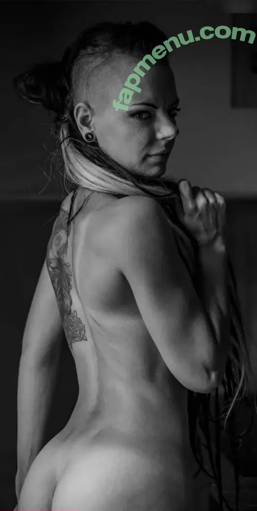 Lady_denight_official nude photo #0021 (quinndarkpie)