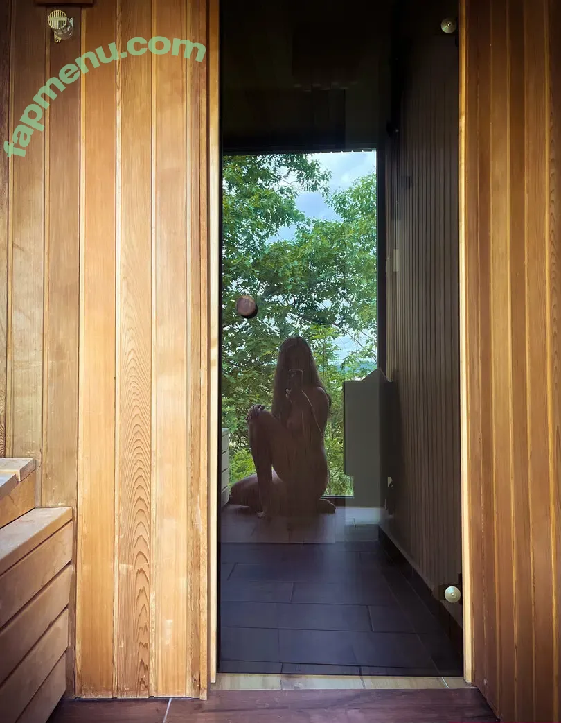 lady_freetheboobs_vip nude photo #0020 (lady_freetheboobs)