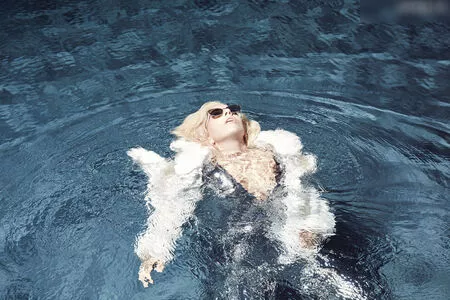 Lady Gaga / ladygaga nude photo #1066