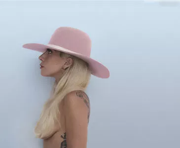 Lady Gaga / ladygaga nude photo #1075