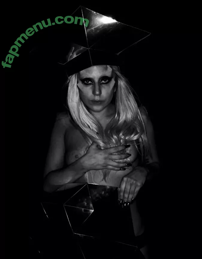 Lady Gaga nude photo #1039 (ladygaga)