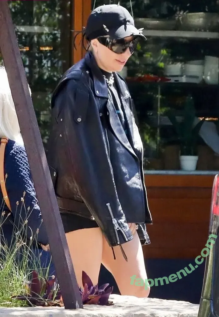 Lady Gaga nude photo #1396 (ladygaga)
