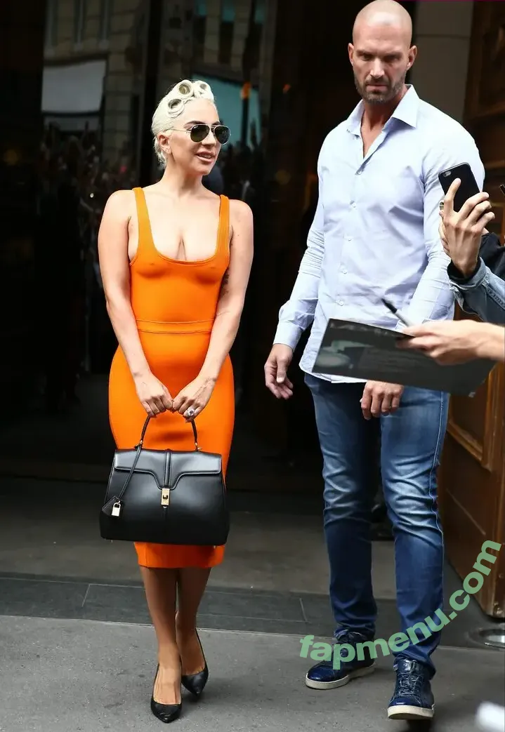 Lady Gaga nude photo #1449 (ladygaga)