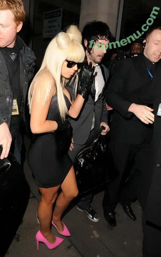 Lady Gaga nude photo #1628 (ladygaga)
