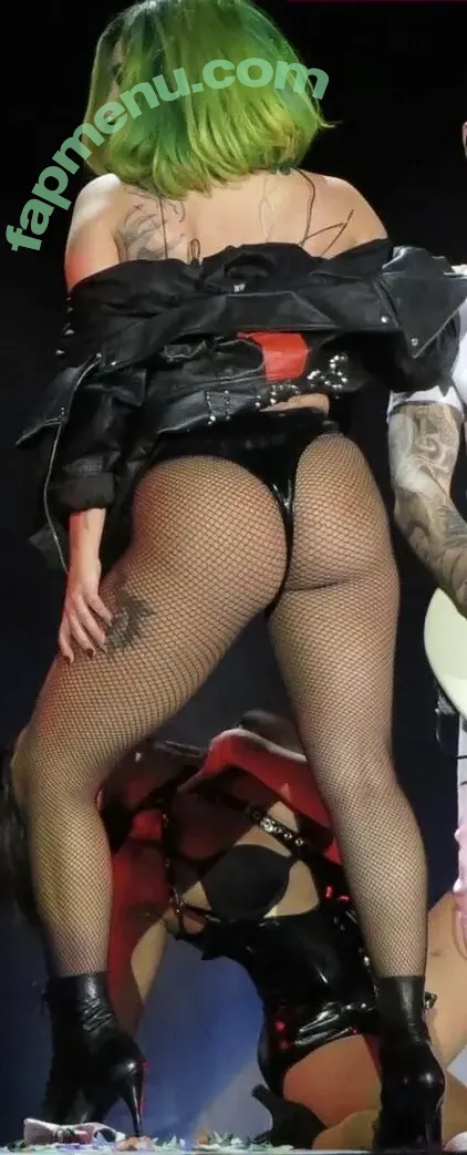 Lady Gaga nude photo #1656 (ladygaga)