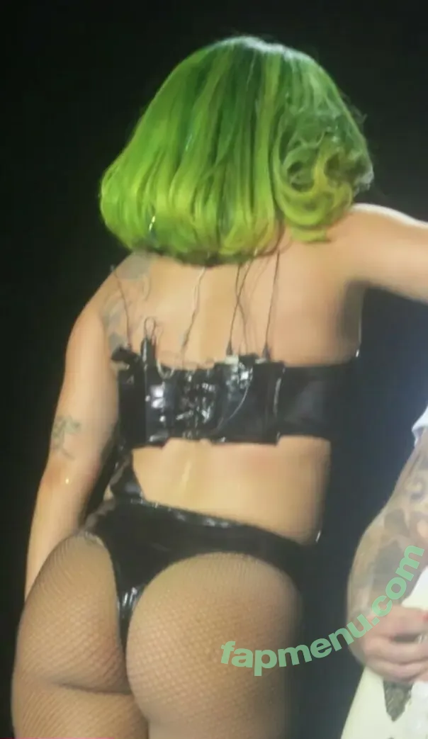 Lady Gaga nude photo #1657 (ladygaga)