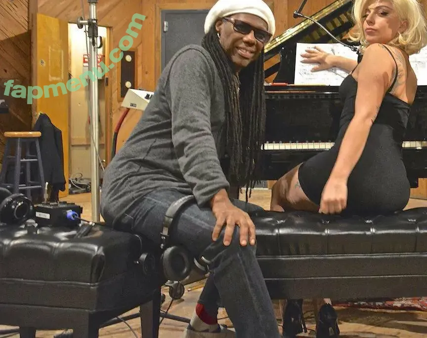 Lady Gaga nude photo #1675 (ladygaga)