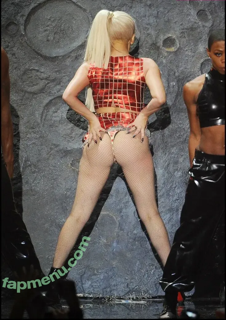 Lady Gaga nude photo #1700 (ladygaga)