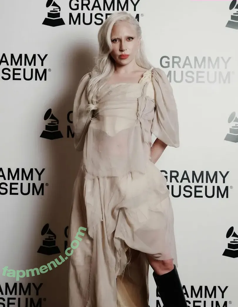 Lady Gaga nude photo #1786 (ladygaga)