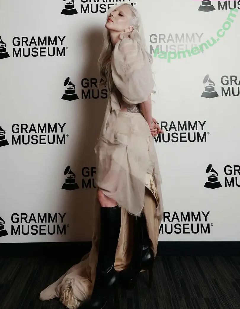 Lady Gaga nude photo #1787 (ladygaga)