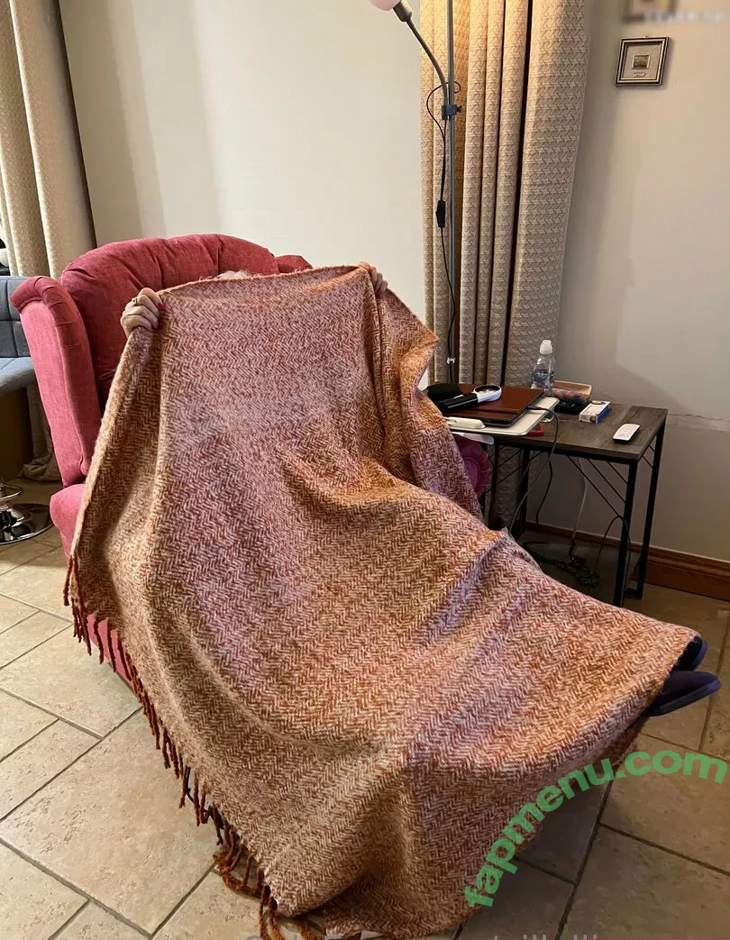 Lady Sonia nude photo #0256 (GillEllisYoung1 / gillellisyoung)