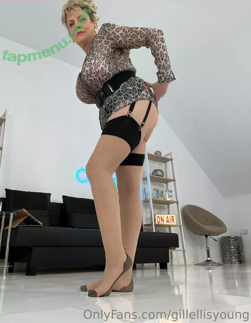 Lady Sonia nude photo #0317 (GillEllisYoung1 / gillellisyoung)