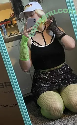 Lady Violet / yourladyvio / yourladyviolet nude photo #0006