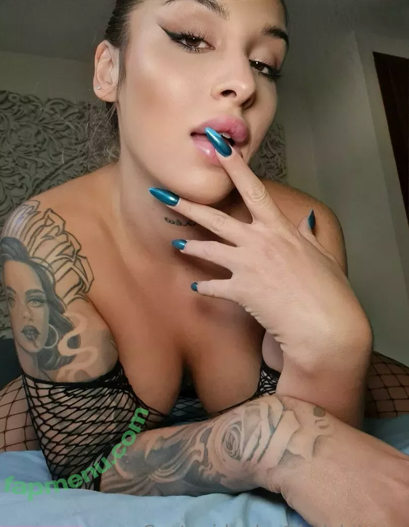 ladybiigass nude photo #0911 (ladyalessandrab)