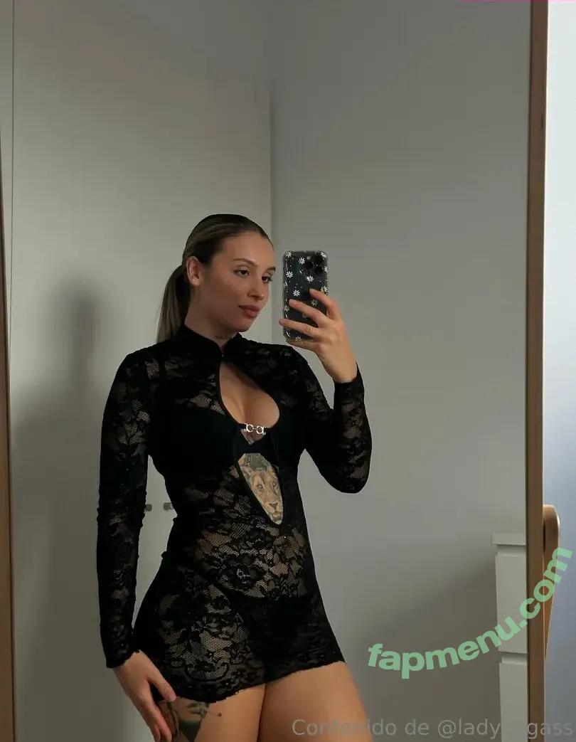 ladybiigass nude photo #1681 (lady__s_____)