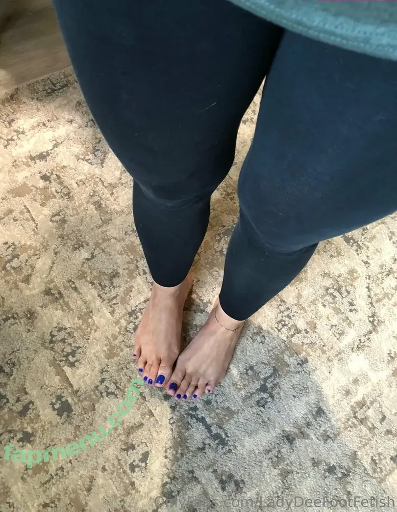 ladydeefootfetish nude photo #0042 (ladydefeet)