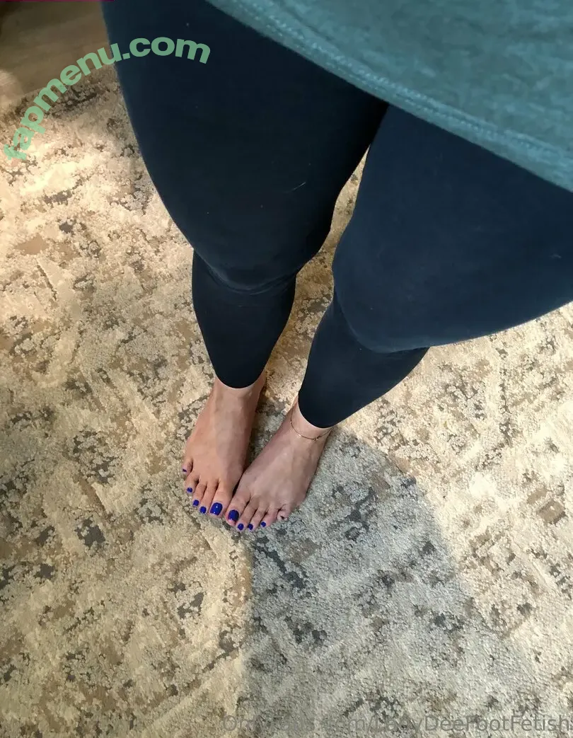 ladydeefootfetish nude photo #0043 (ladydefeet)