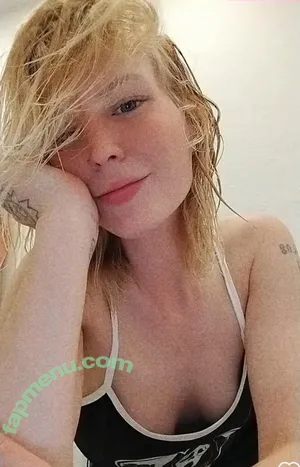  nude photo #0001