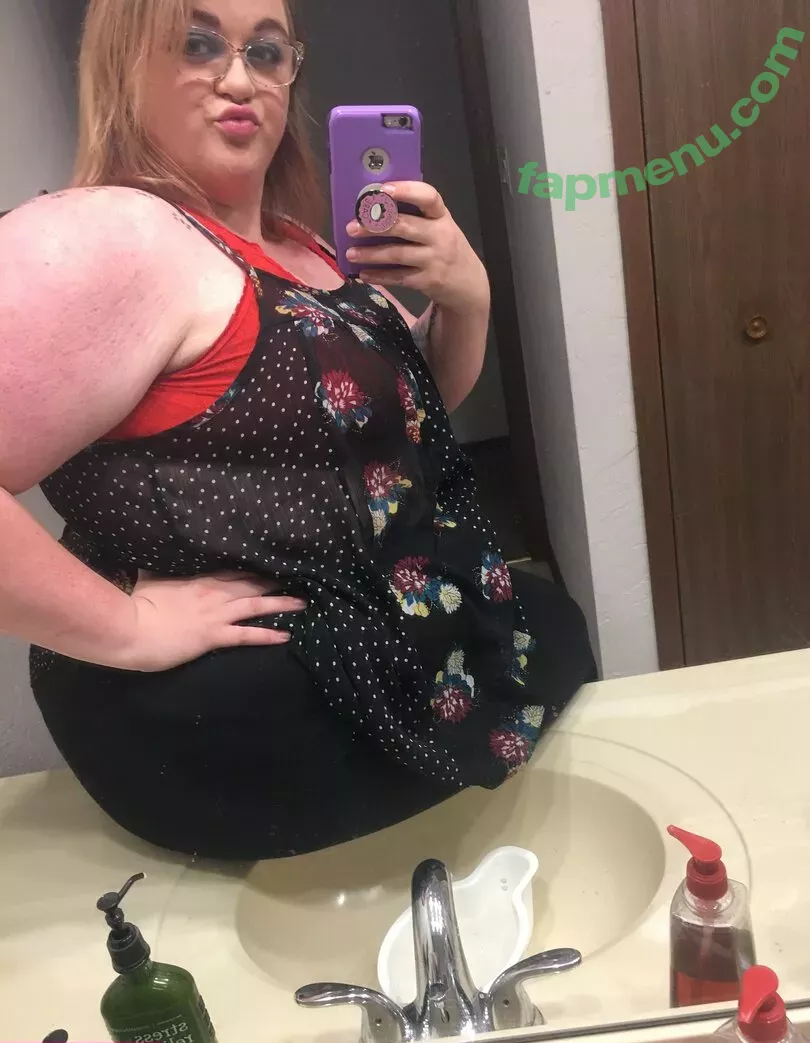 ladykeepsherlegsopen nude photo #0006 (_pancakeprincess_)