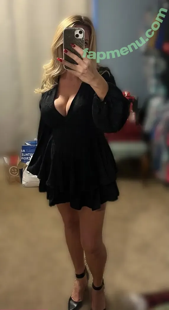 LadyKerrin nude photo #0050 (ladykerri)