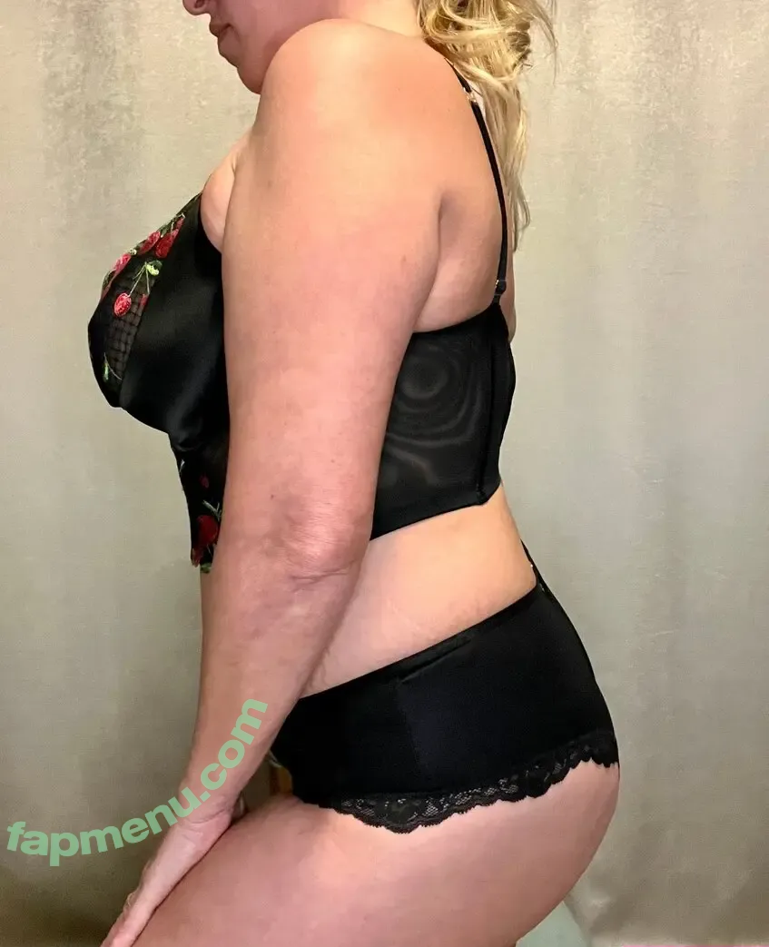 LadyKerrin nude photo #0266 (ladykerri)