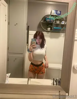ladykmae / ladykmay nude photo #0020