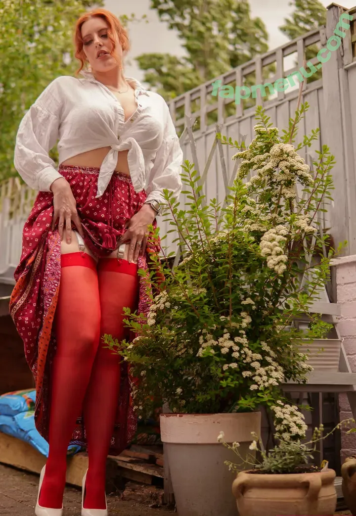ladylangfordnylons nude photo #0021 (ladylangfordnylons)
