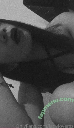  nude photo #0002