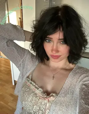 LadyMcbeth / Elizabeth / ladymacbethofficial_ nude photo #0009
