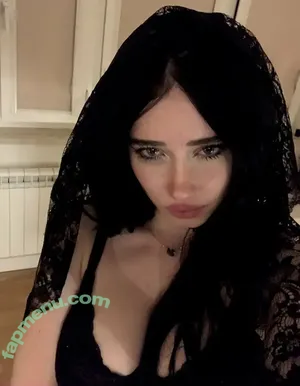 LadyMcbeth / Elizabeth / ladymacbethofficial_ nude photo #0010