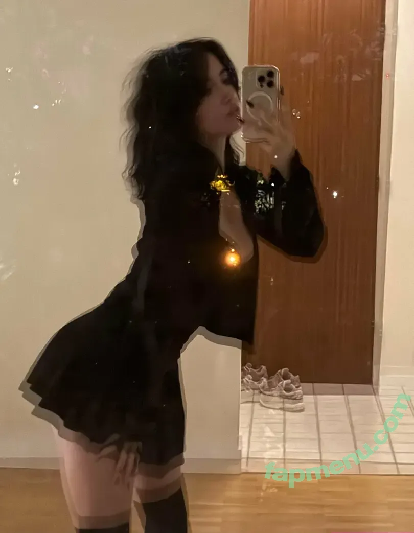 LadyMcbeth nude photo #0019 (Elizabeth / ladymacbethofficial_)