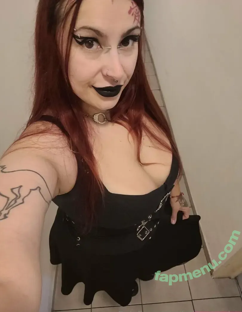 ladynattasha nude photo #0012 (ladynatasha_b)