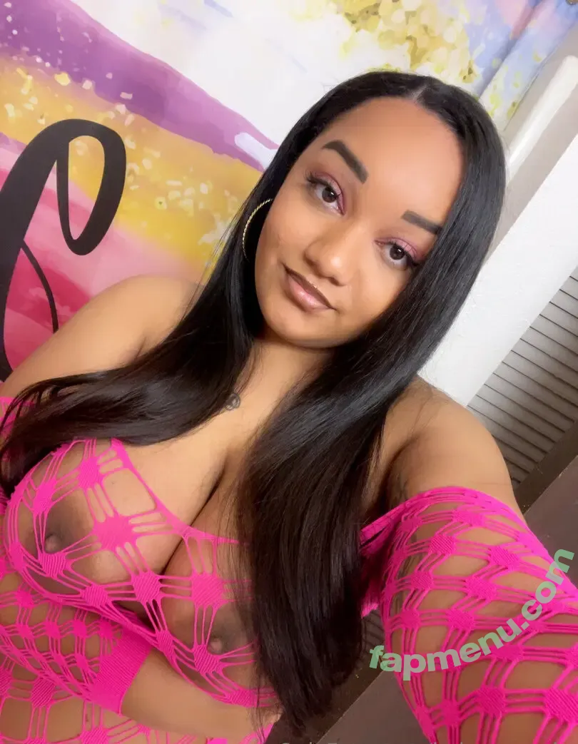 ladynayxovip nude photo #0036 (ladynay.xo)