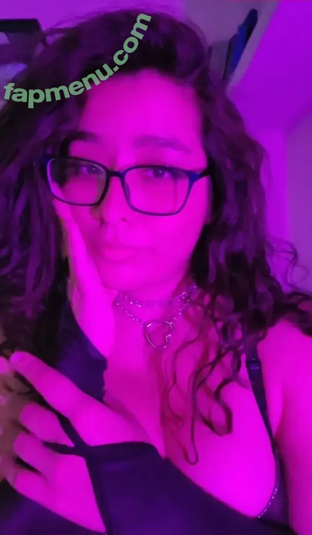 Ladyrider nude photo #0015 (Fanova / ladyrider.r6)