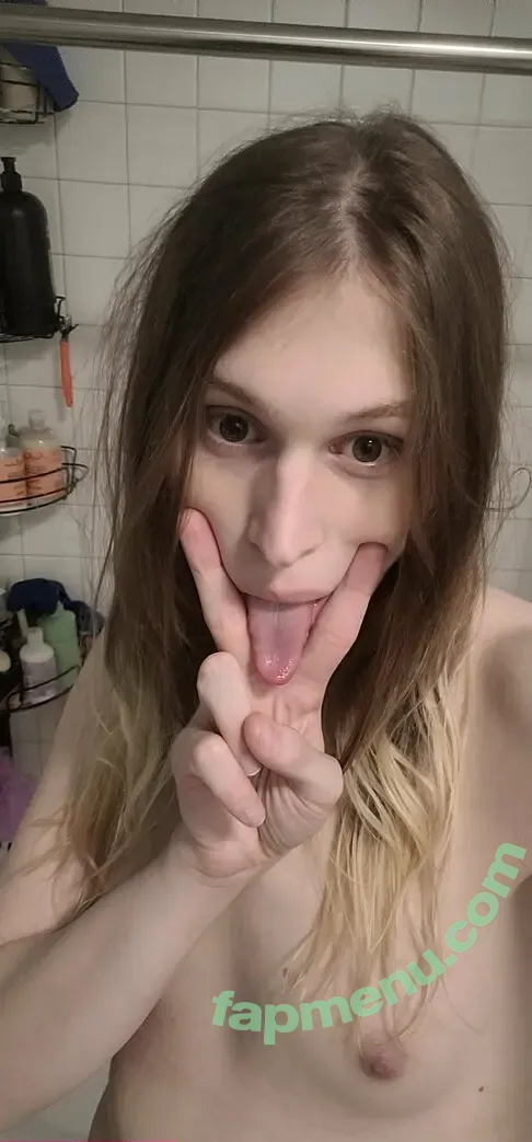 ladysatyr2077 nude photo #0099 (ladysatyr2077)