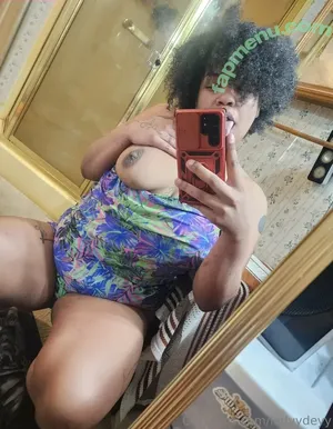 ladyydeyy / iam.ladyydeyy nude photo #0009