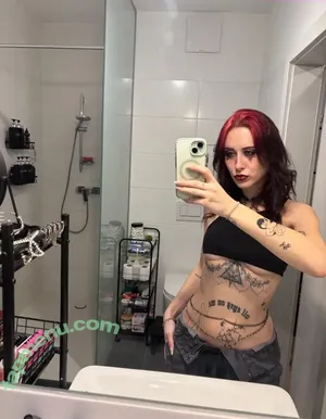  nude photo #0001