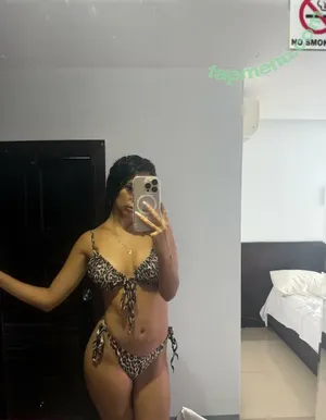 laeyanahh / laeyanah nude photo #0063