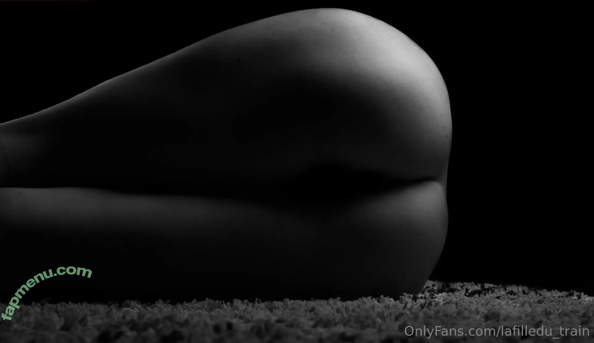 lafilledu_train nude photo #0020 (lafilledutrainoff)