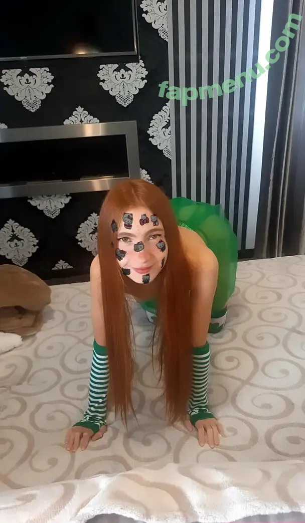 LaGiuli06 nude photo #0046 (LaGiuli06)