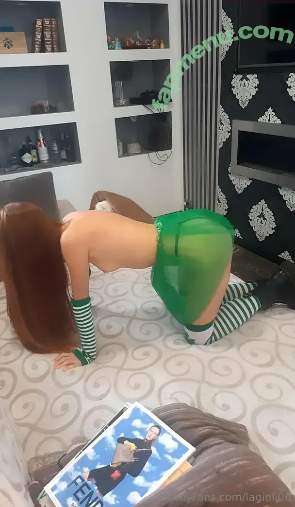 LaGiuli06 nude photo #0064 (LaGiuli06)