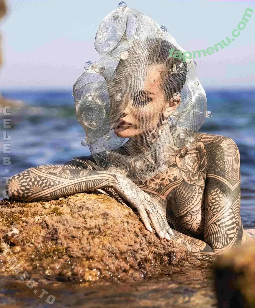 Léah Blum nude photo #0187 (Blumphoto / iam.blum)