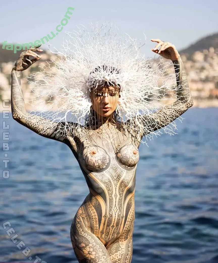 Léah Blum nude photo #0192 (Blumphoto / iam.blum)