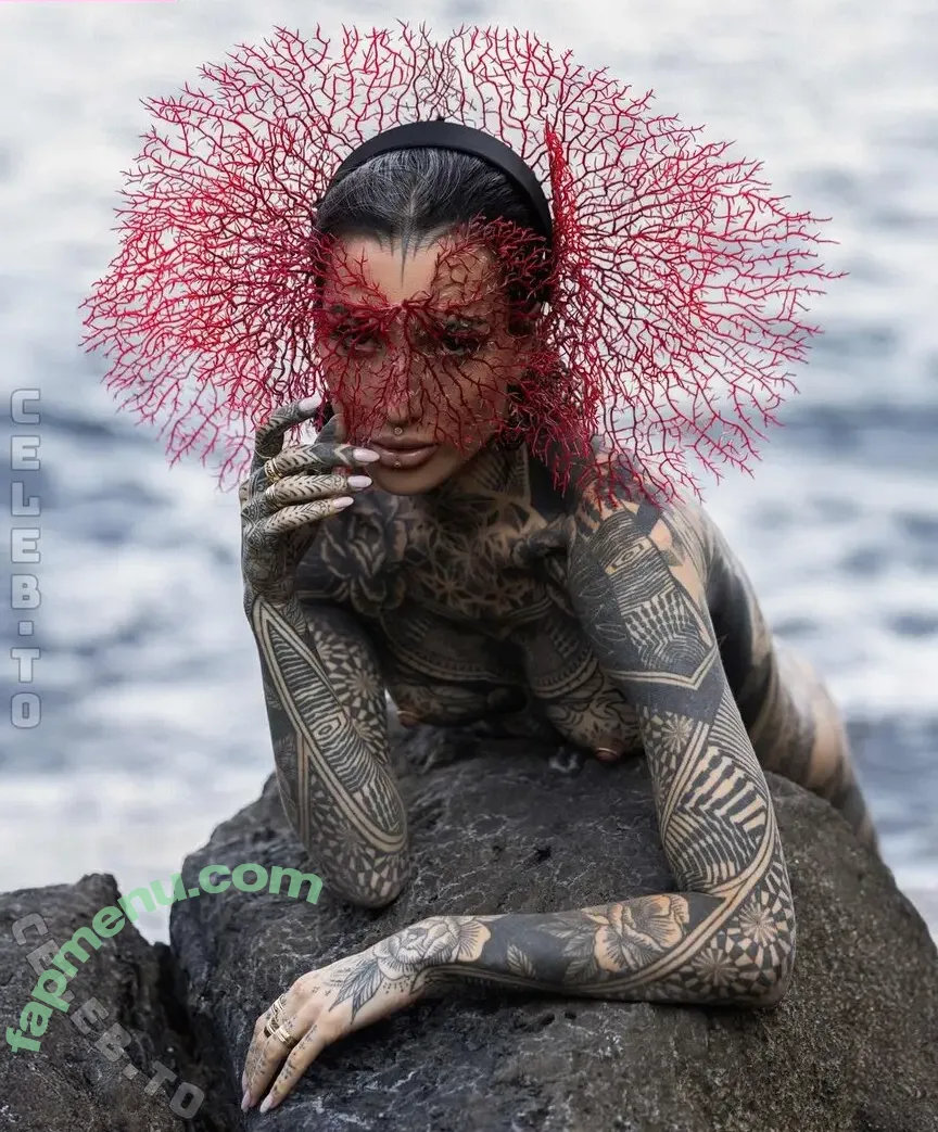 Léah Blum nude photo #0195 (Blumphoto / iam.blum)